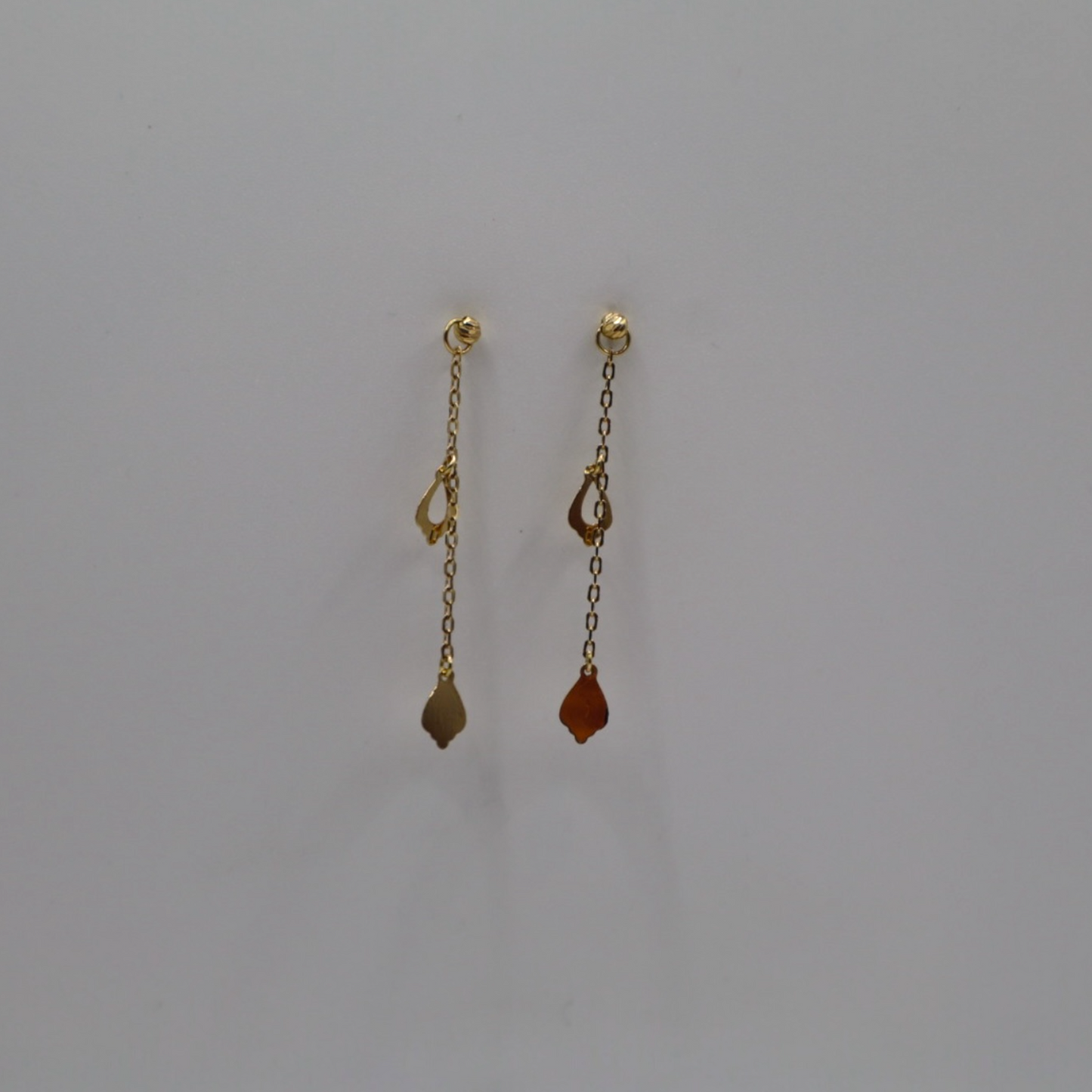 Minimal Drop Earring 18K